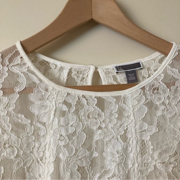Chelsea28 Lace Top Size L Long Bell Sleeve - Picture 3 of 9